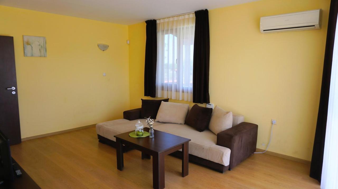 Вила Делфин - Villa Delfin Bŭlgarevo Extérieur photo