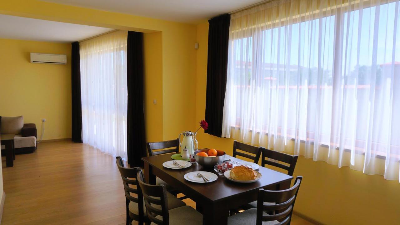 Вила Делфин - Villa Delfin Bŭlgarevo Extérieur photo