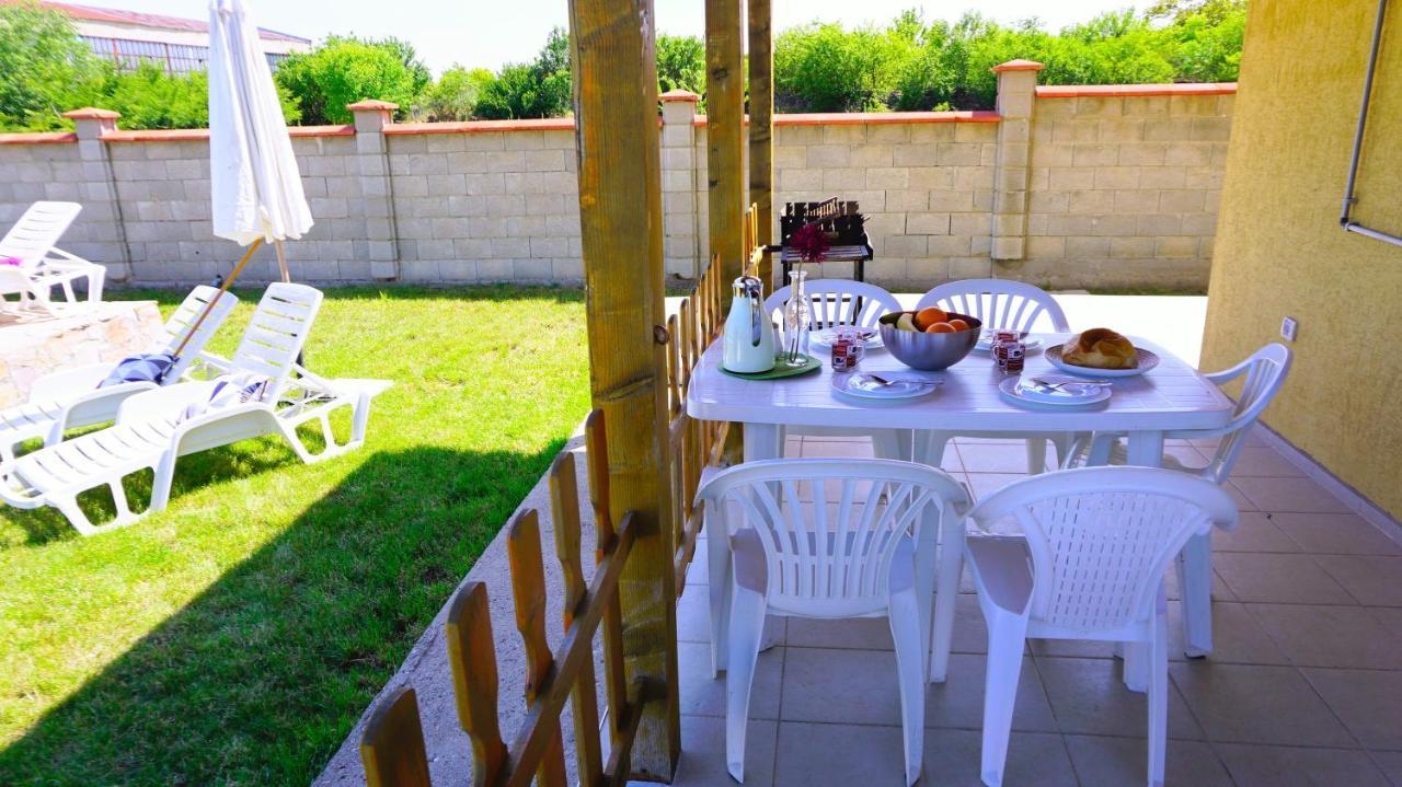 Вила Делфин - Villa Delfin Bŭlgarevo Extérieur photo